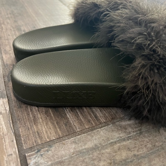 Australia Luxe Collective Womens Touche Slide Sandal - Picture 6 of 11